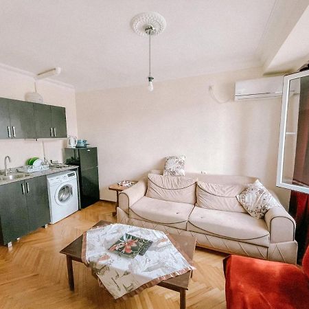 Naira Apartment Батумі Екстер'єр фото