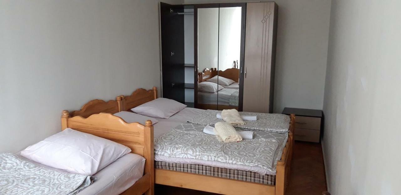 Naira Apartment Батумі Екстер'єр фото